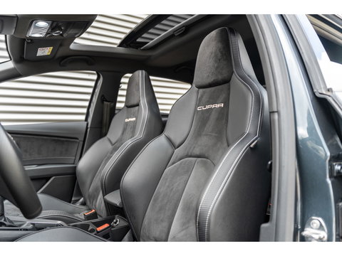 SEAT Leon 2.0 TSI CUPRA CARBON EDITION BREMBO BEATS PANO