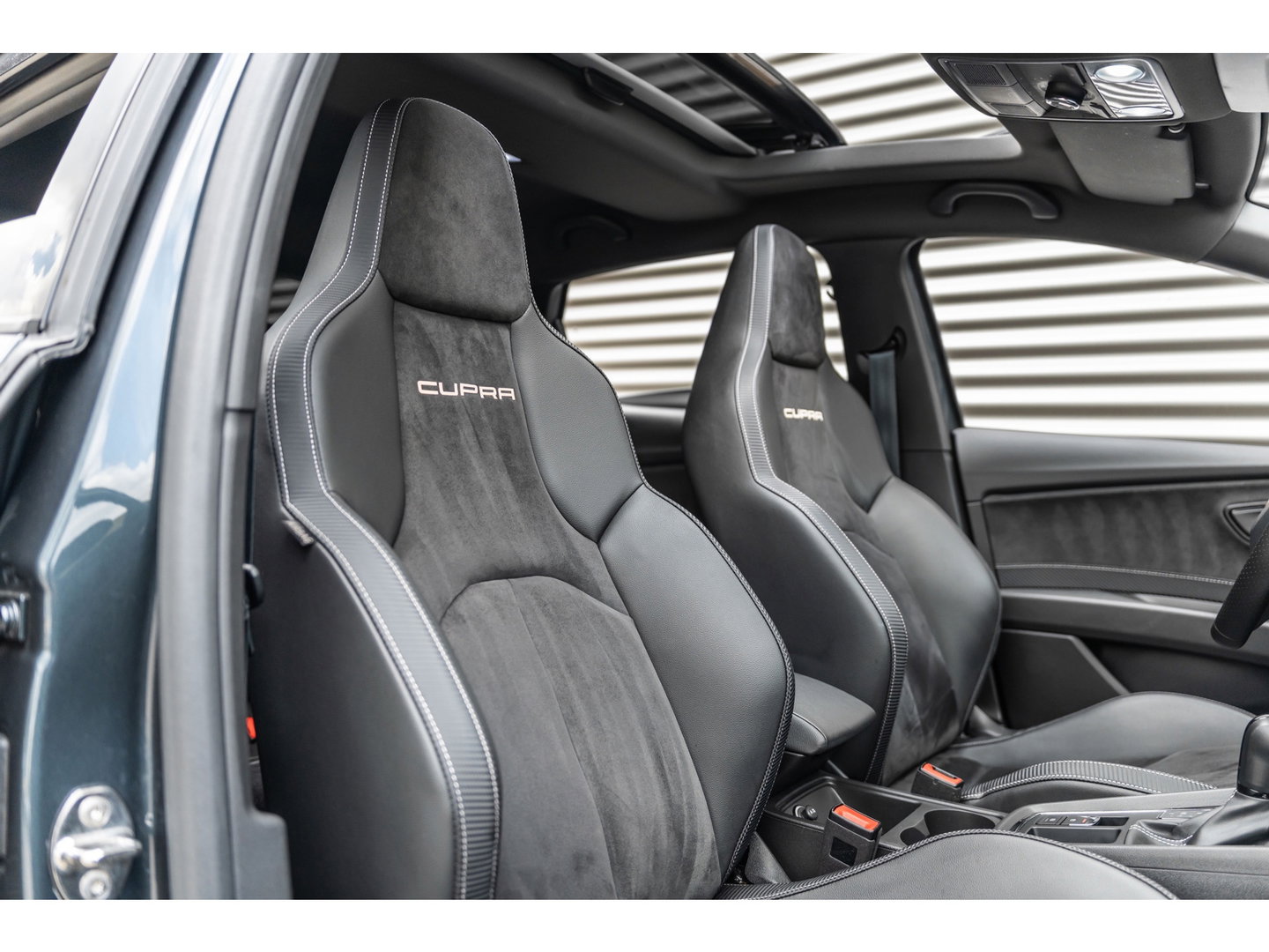 SEAT Leon 2.0 TSI CUPRA CARBON EDITION BREMBO BEATS PANO