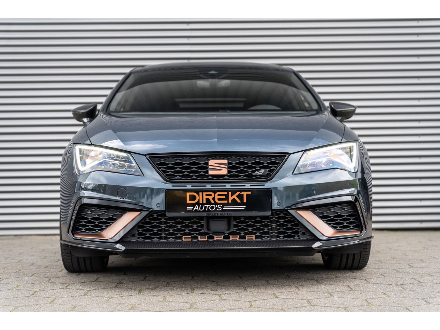 SEAT Leon 2.0 TSI CUPRA CARBON EDITION BREMBO BEATS PANO