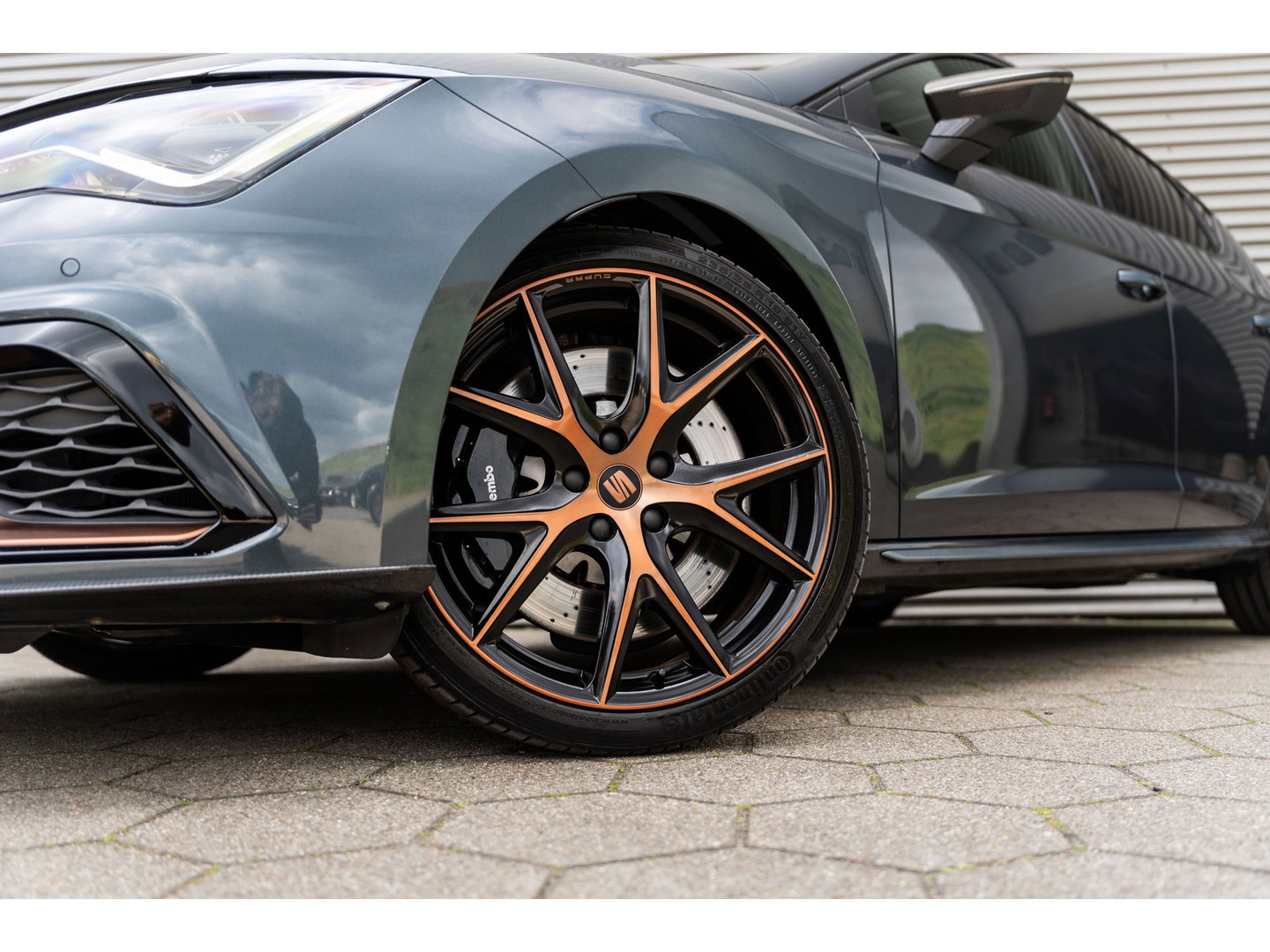 SEAT Leon 2.0 TSI CUPRA CARBON EDITION BREMBO BEATS PANO