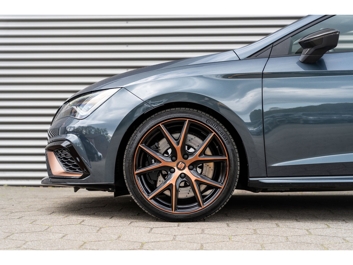 SEAT Leon 2.0 TSI CUPRA CARBON EDITION BREMBO BEATS PANO