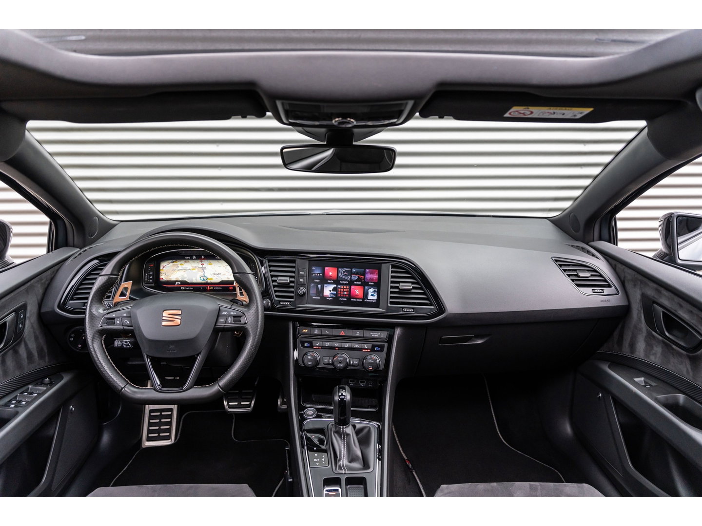 SEAT Leon 2.0 TSI CUPRA CARBON EDITION BREMBO BEATS PANO