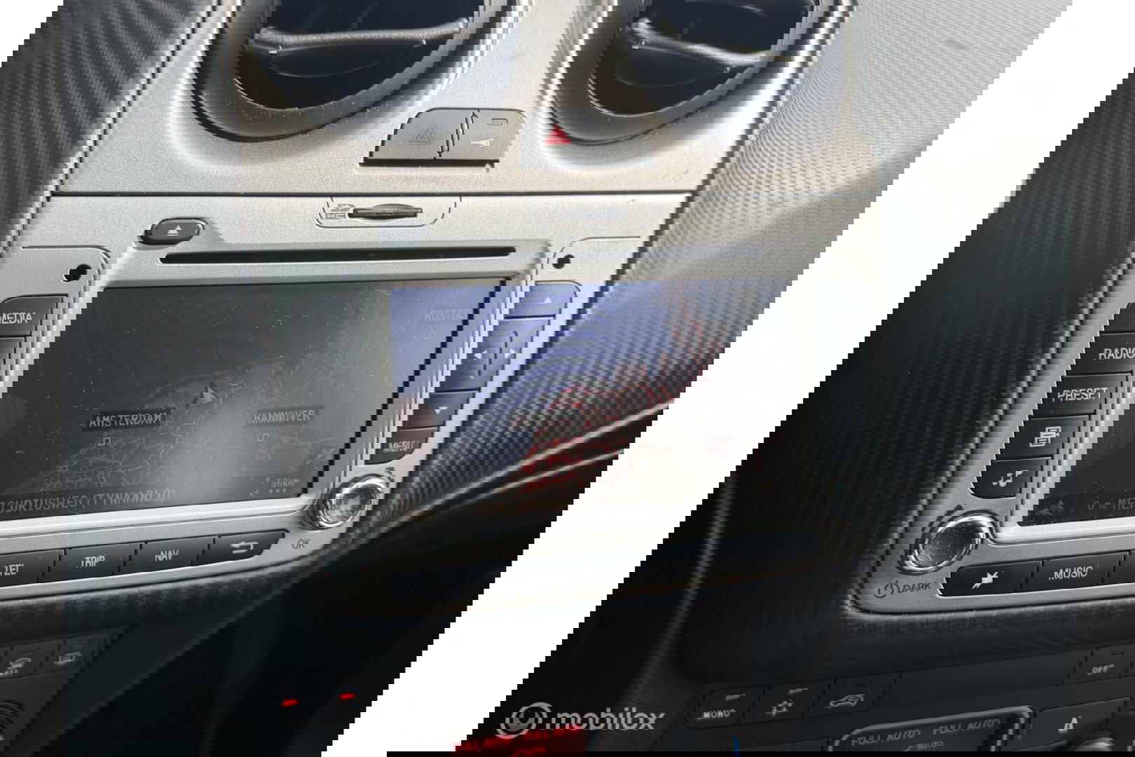 Alfa Romeo MiTo 1.3 JTDm ECO Business Executive | Panorama | BOSE | Leder | Navigatie |