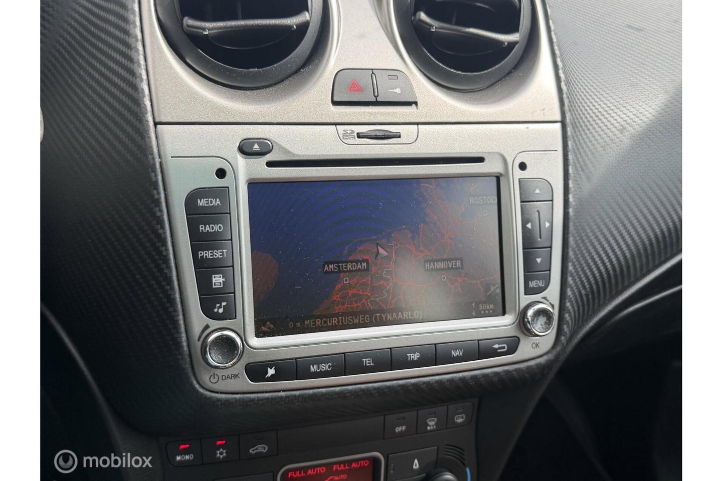 Alfa Romeo MiTo 1.3 JTDm ECO Business Executive | Panorama | BOSE | Leder | Navigatie |