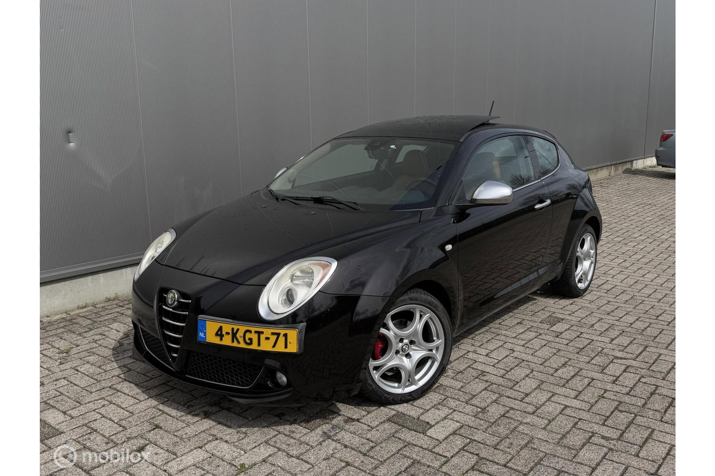 Alfa Romeo MiTo 1.3 JTDm ECO Business Executive | Panorama | BOSE | Leder | Navigatie |