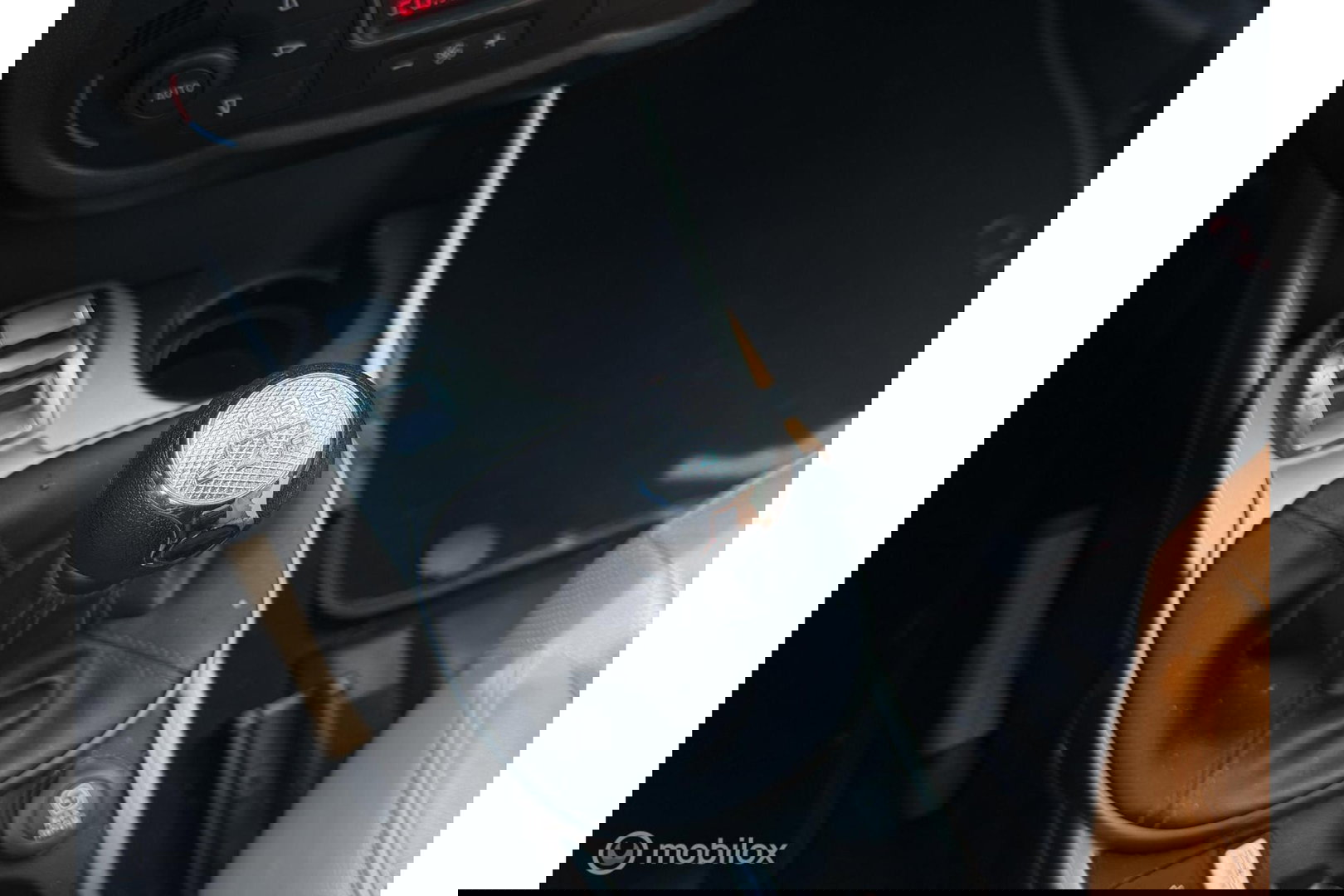 Alfa Romeo MiTo 1.3 JTDm ECO Business Executive | Panorama | BOSE | Leder | Navigatie |