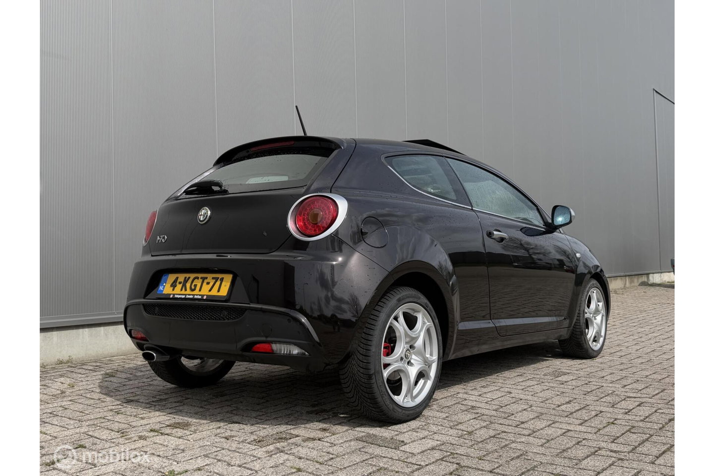 Alfa Romeo MiTo 1.3 JTDm ECO Business Executive | Panorama | BOSE | Leder | Navigatie |