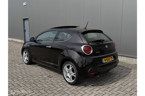 Alfa Romeo MiTo 1.3 JTDm ECO Business Executive | Panorama | BOSE | Leder | Navigatie |