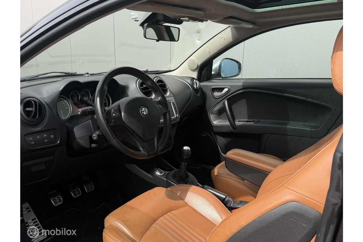 Alfa Romeo MiTo 1.3 JTDm ECO Business Executive | Panorama | BOSE | Leder | Navigatie |