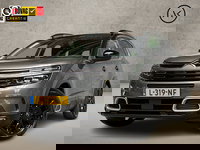 Citroën C5 Aircross - 1.6 Plug-in Hybrid 225 Deluxe 225Pk Automaat (APPLE CARPLAY, GROOT NAVI, LEDER, 360 CAMERA, ADAPTIVE CRUISE, SPORTSTOELEN, GETINT GLAS, TREKHAAK, NIEUWSTAAT)