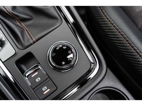 CUPRA Ateca 2.0 TSI 4DRIVE PANO BREMBO TREKHAAK BEATS KEYLESS