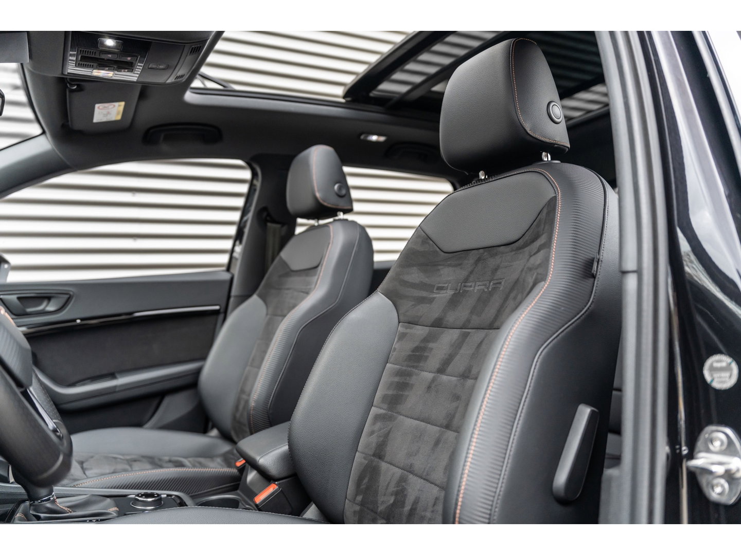 CUPRA Ateca 2.0 TSI 4DRIVE PANO BREMBO TREKHAAK BEATS KEYLESS