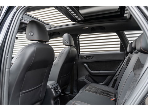 CUPRA Ateca 2.0 TSI 4DRIVE PANO BREMBO TREKHAAK BEATS KEYLESS