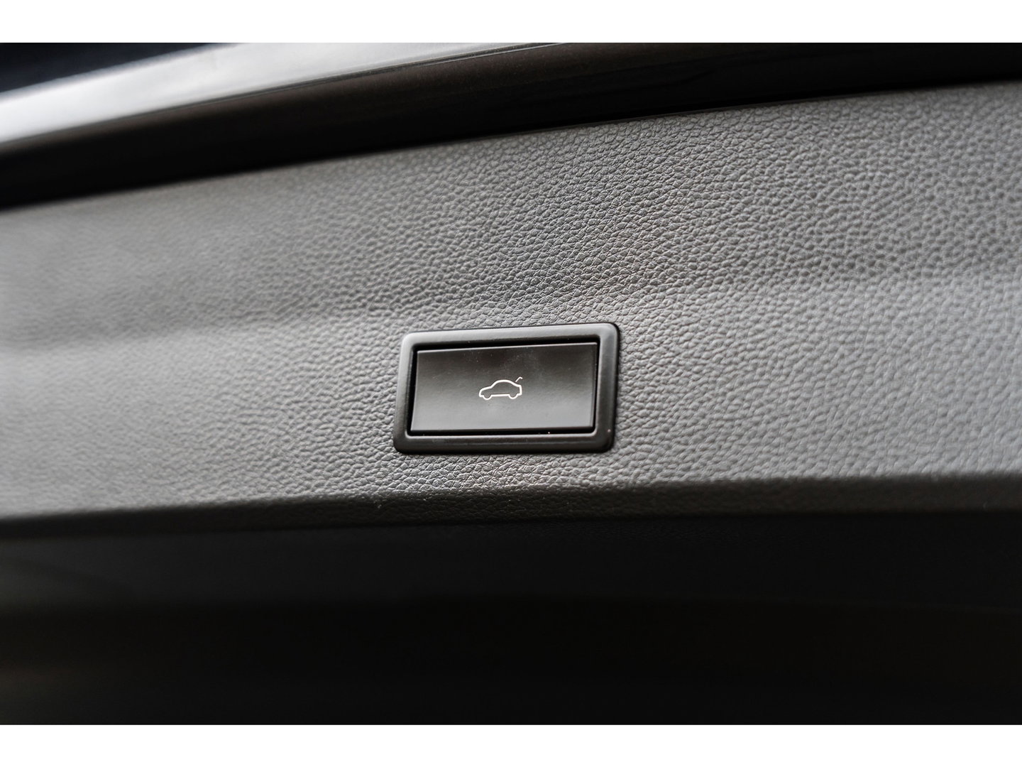 CUPRA Ateca 2.0 TSI 4DRIVE PANO BREMBO TREKHAAK BEATS KEYLESS