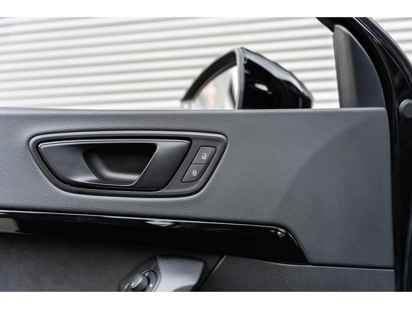 CUPRA Ateca 2.0 TSI 4DRIVE PANO BREMBO TREKHAAK BEATS KEYLESS