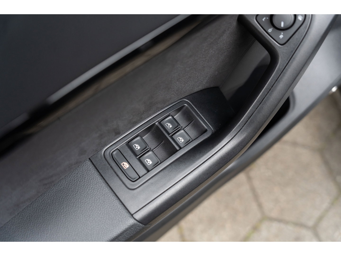 CUPRA Ateca 2.0 TSI 4DRIVE PANO BREMBO TREKHAAK BEATS KEYLESS