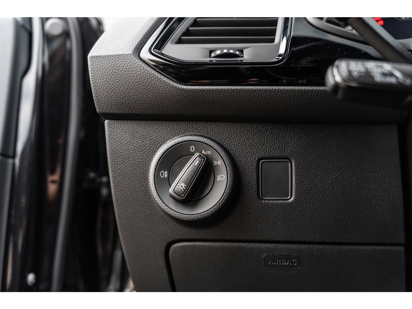 CUPRA Ateca 2.0 TSI 4DRIVE PANO BREMBO TREKHAAK BEATS KEYLESS