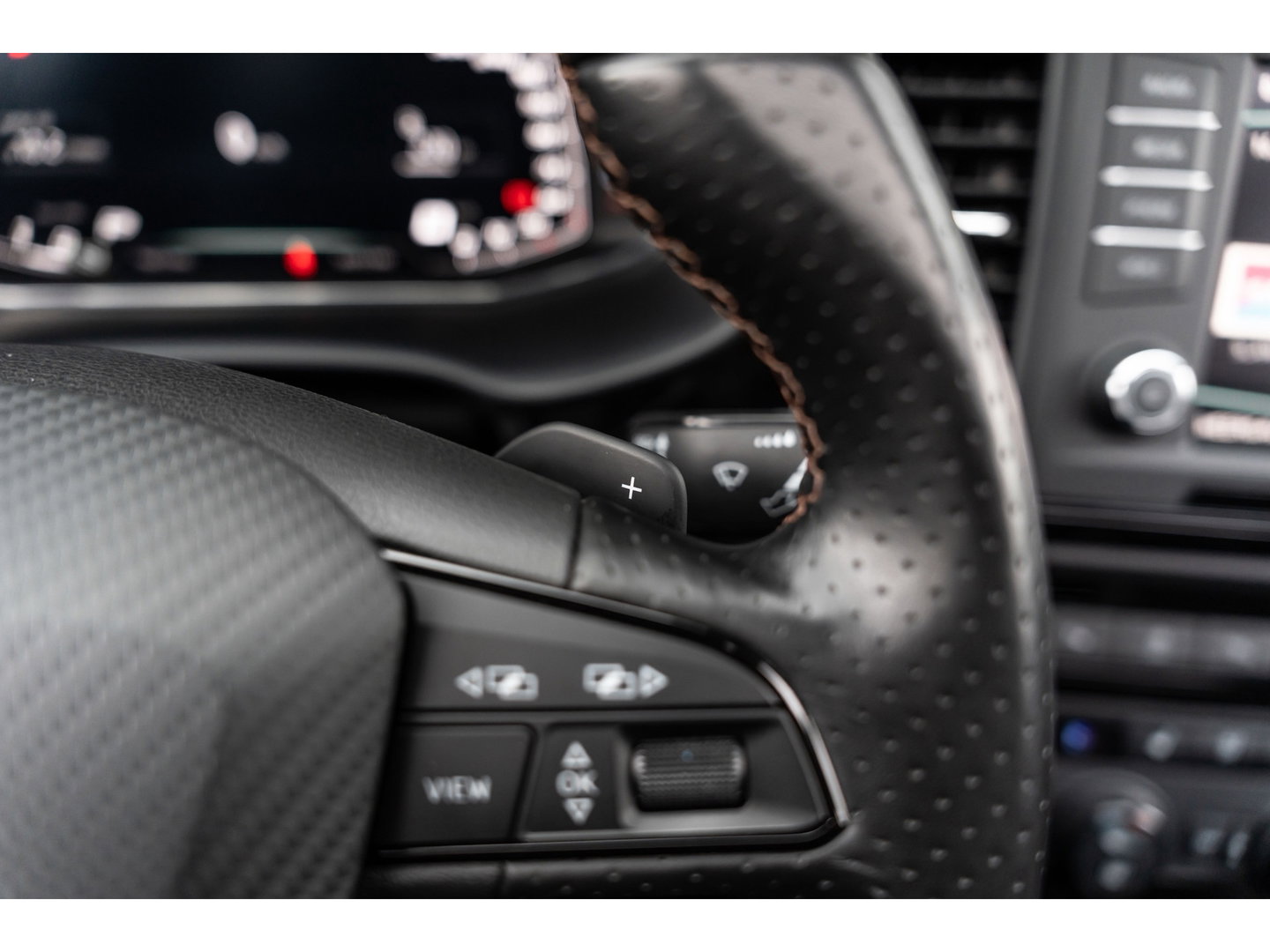 CUPRA Ateca 2.0 TSI 4DRIVE PANO BREMBO TREKHAAK BEATS KEYLESS