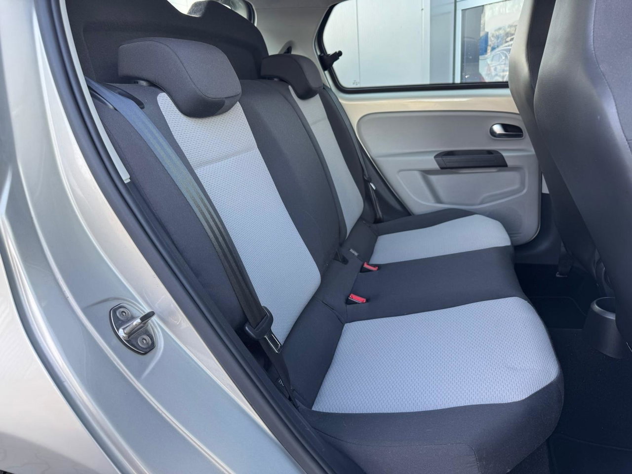 SEAT Mii