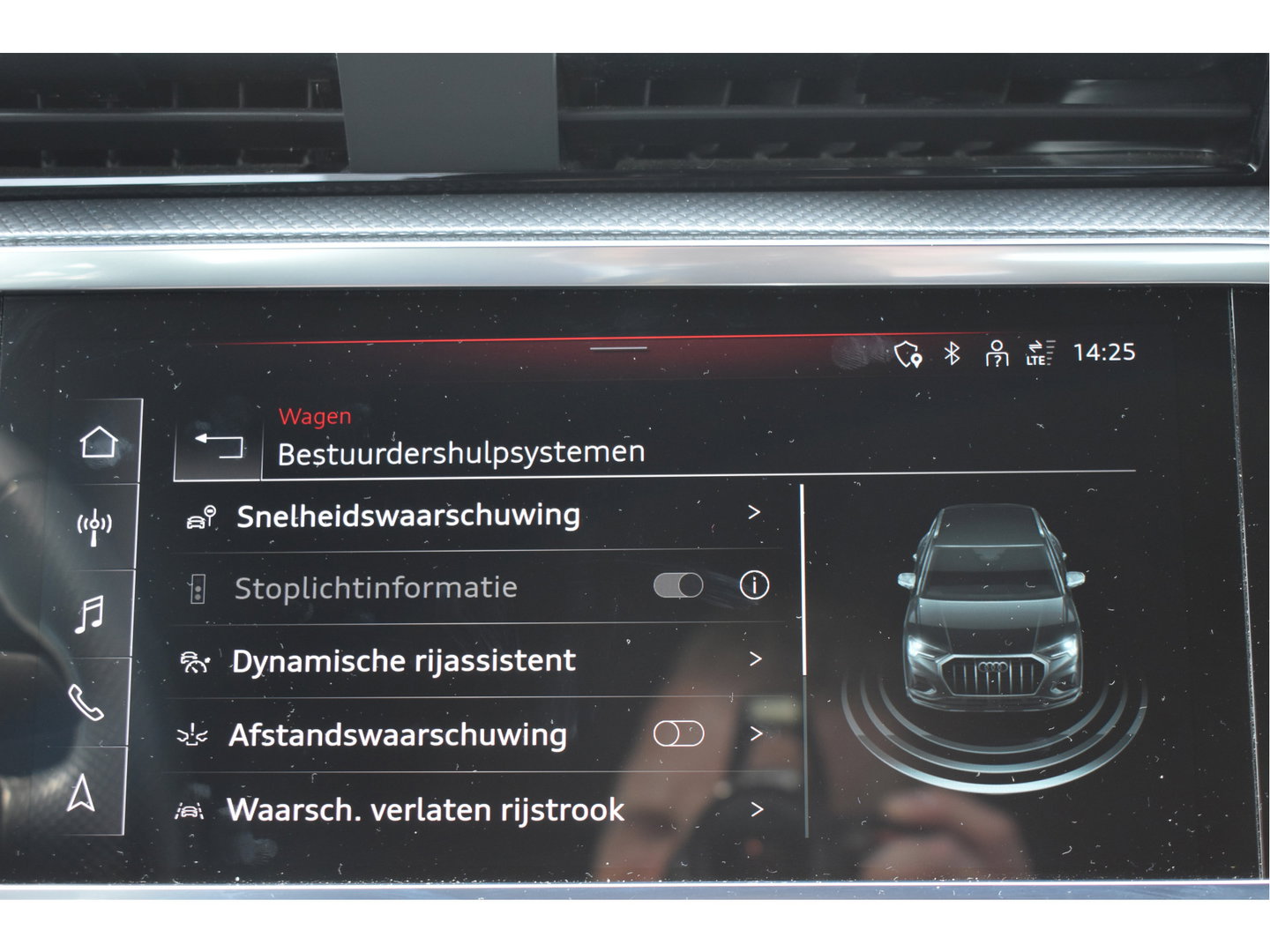 Audi Q3 45 TFSI e S edition S-Line 245 PK | NL-Auto | Keyless | Carplay | Virtual cockpit | DAB | Elekt.trekhaak | Full LED | Allweathers