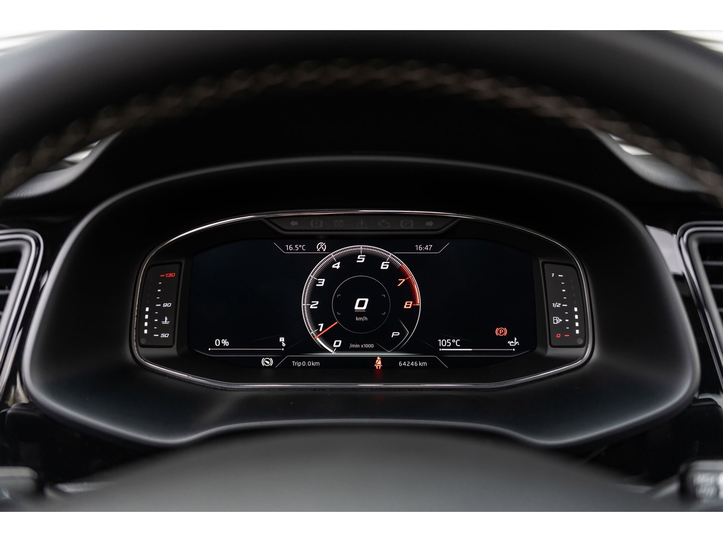 SEAT Leon ST 2.0 TSI CUPRA 4DRIVE DYNAMIC GREY PANO BEATS