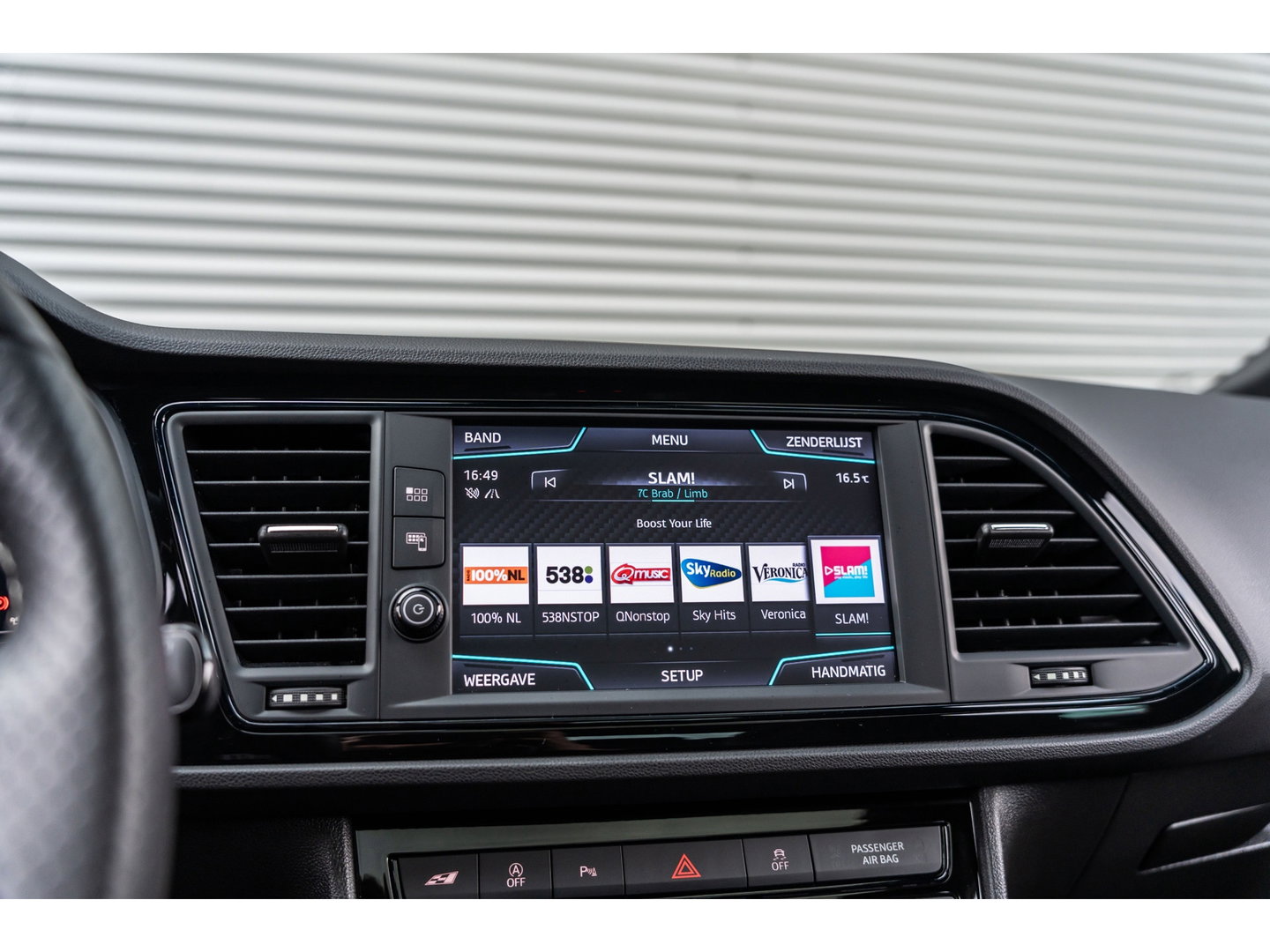 SEAT Leon ST 2.0 TSI CUPRA 4DRIVE DYNAMIC GREY PANO BEATS