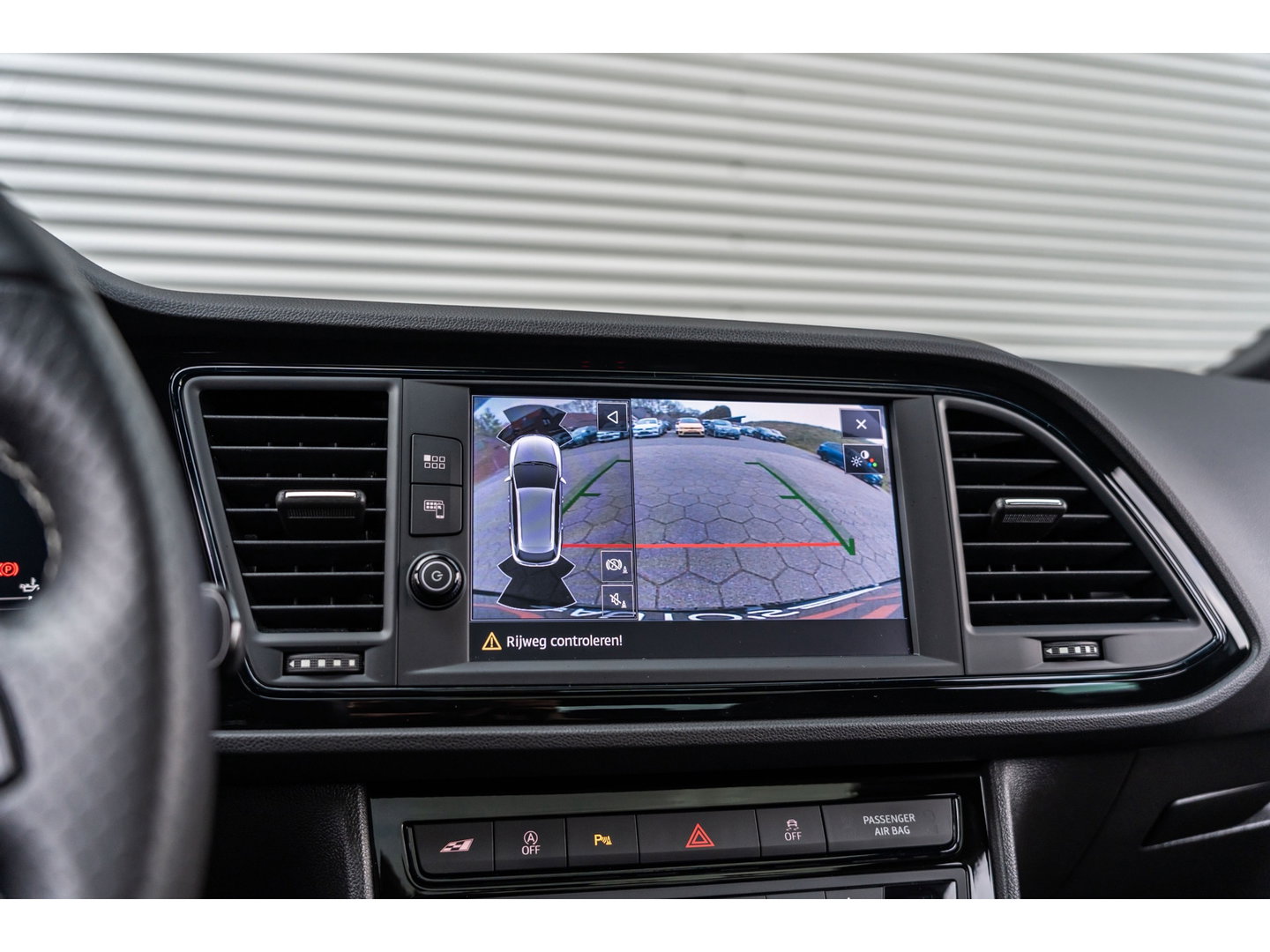 SEAT Leon ST 2.0 TSI CUPRA 4DRIVE DYNAMIC GREY PANO BEATS