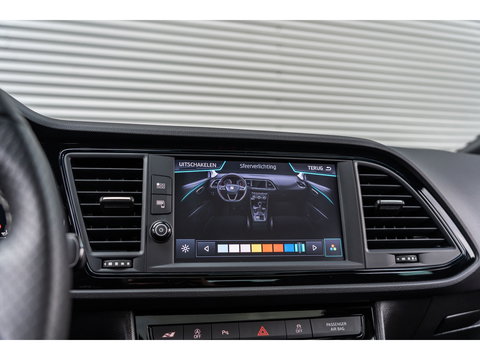 SEAT Leon ST 2.0 TSI CUPRA 4DRIVE DYNAMIC GREY PANO BEATS