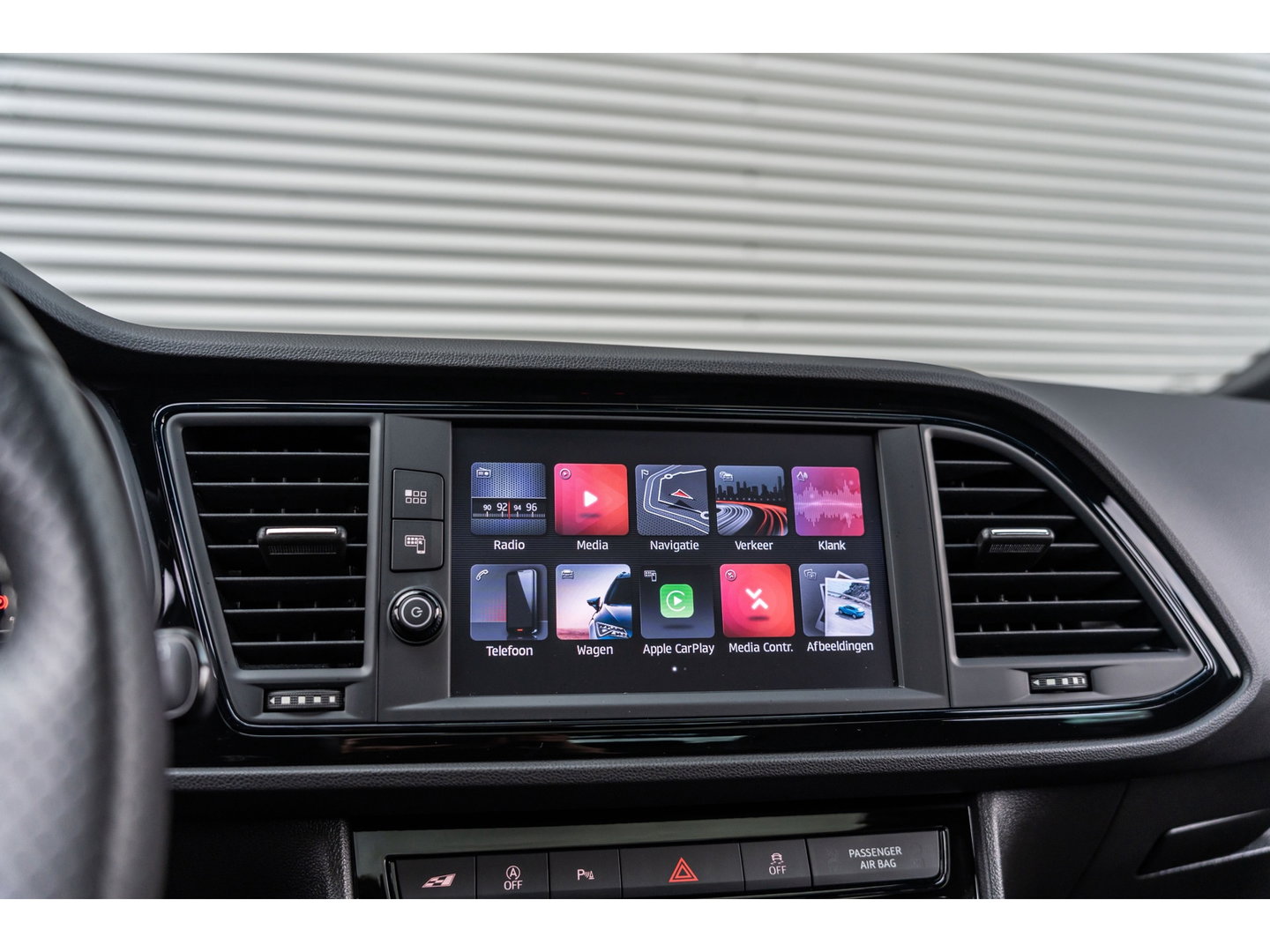 SEAT Leon ST 2.0 TSI CUPRA 4DRIVE DYNAMIC GREY PANO BEATS