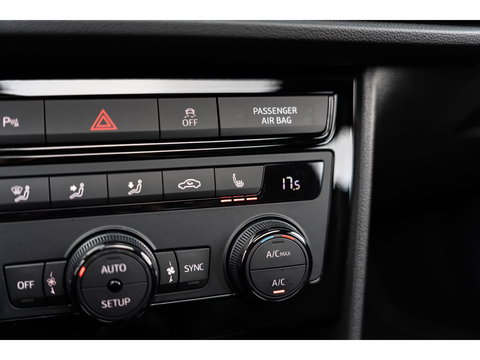 SEAT Leon ST 2.0 TSI CUPRA 4DRIVE DYNAMIC GREY PANO BEATS