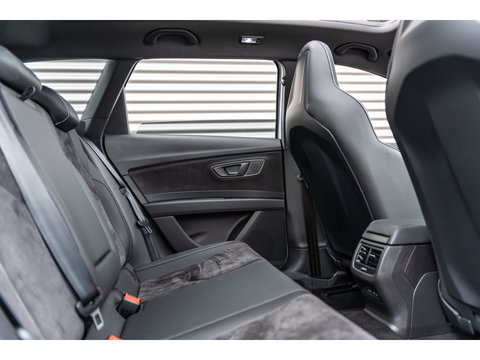 SEAT Leon ST 2.0 TSI CUPRA 4DRIVE DYNAMIC GREY PANO BEATS