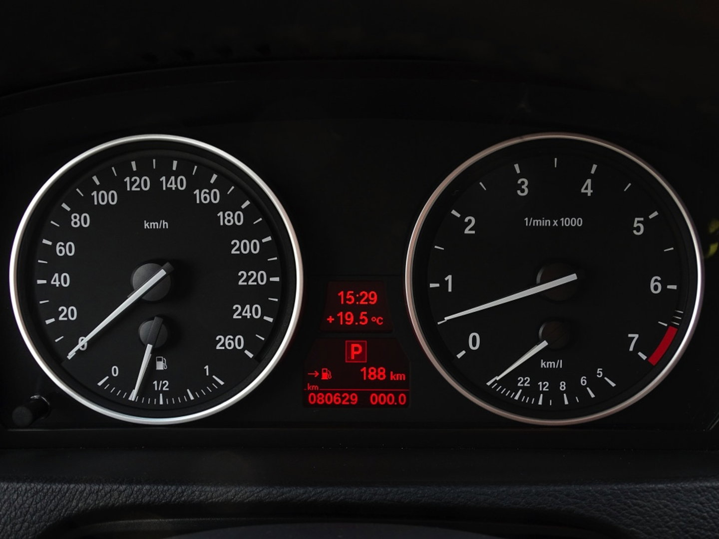 BMW X5 4.8is V8 355PK / High Exc. / M-pakket / LED