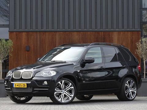 BMW X5 4.8is V8 355PK / High Exc. / M-pakket / LED