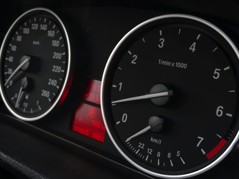 BMW X5 4.8is V8 355PK / High Exc. / M-pakket / LED