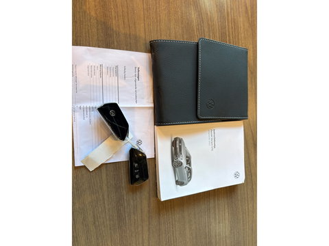 Volkswagen Passat Variant 1.4 TSI PHEV GTE PANORAMDAK VIRTUAL COCKPIT LEER NAVI CAMERA IQ-MATRIX ELECTR-TREKHAAK