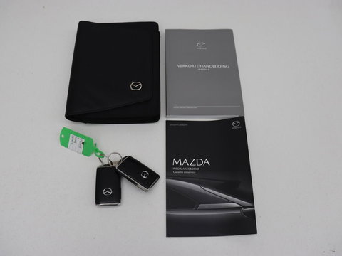 Mazda 3 2.0 e-SkyActiv-G M Hybrid 150 Homura | Stoelverwarming | Head-Up | Adaptive cruise | Camera | Carplay | Keyless | Full LED | Navigatie | Dodehoek detectie | 58.800km NAP | Origineel NL