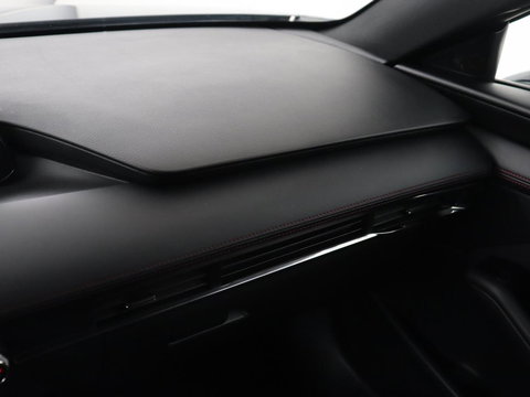 Mazda 3 2.0 e-SkyActiv-G M Hybrid 150 Homura | Stoelverwarming | Head-Up | Adaptive cruise | Camera | Carplay | Keyless | Full LED | Navigatie | Dodehoek detectie | 58.800km NAP | Origineel NL