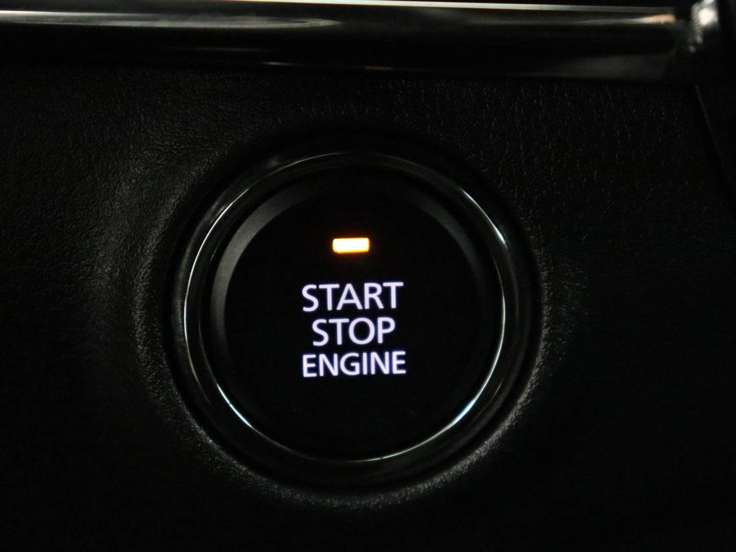 Mazda 3 2.0 e-SkyActiv-G M Hybrid 150 Homura | Stoelverwarming | Head-Up | Adaptive cruise | Camera | Carplay | Keyless | Full LED | Navigatie | Dodehoek detectie | 58.800km NAP | Origineel NL