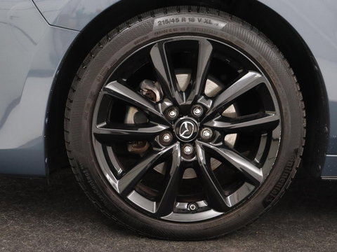 Mazda 3 2.0 e-SkyActiv-G M Hybrid 150 Homura | Stoelverwarming | Head-Up | Adaptive cruise | Camera | Carplay | Keyless | Full LED | Navigatie | Dodehoek detectie | 58.800km NAP | Origineel NL