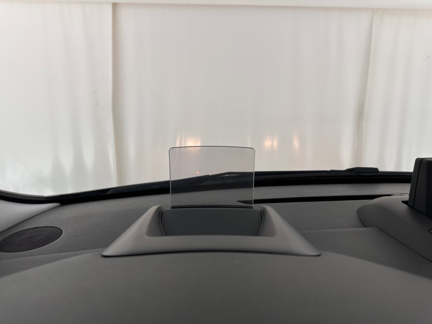 Peugeot 3008 1.6 THP Online *PANO | HEAD-UP | LEATHER | NAVI-FULLMAP | HEATED-COMFORTSEATS | ECC | PDC | CRUISE | 18''ALU | TOWBAR*