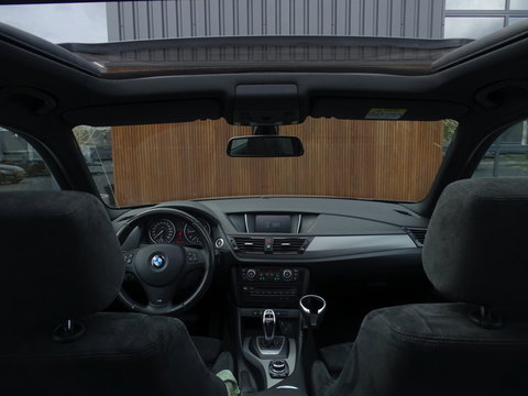 BMW X1 18d sDrive 143PK / M-Sport / Automaat / pano / LED