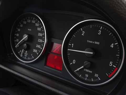 BMW X1 18d sDrive 143PK / M-Sport / Automaat / pano / LED