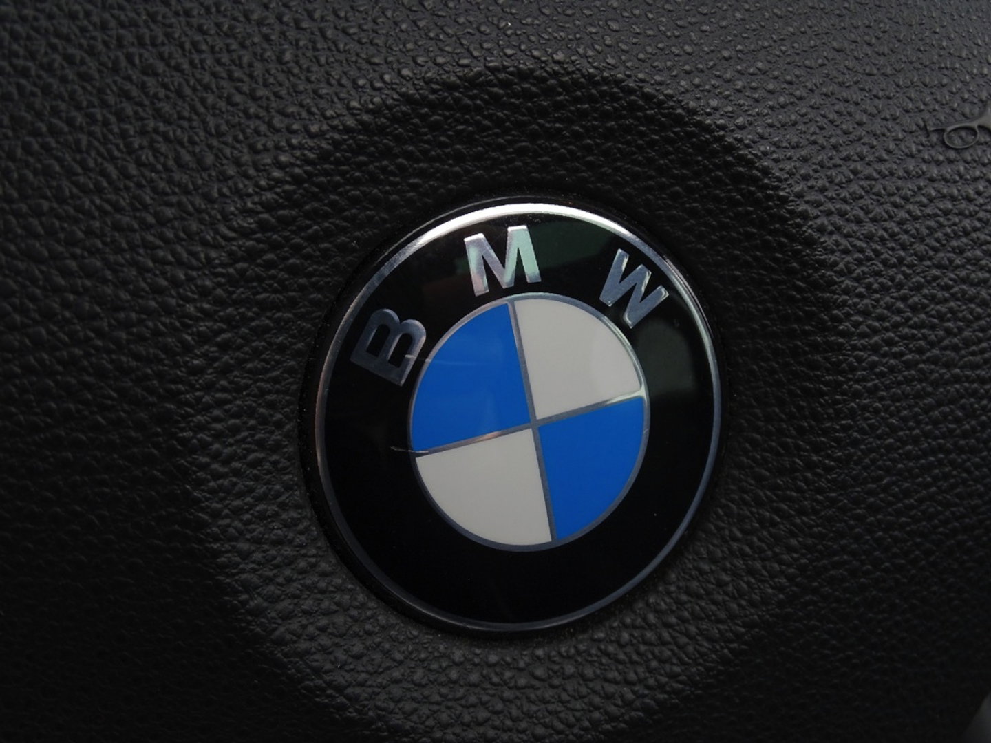 BMW X1 18d sDrive 143PK / M-Sport / Automaat / pano / LED