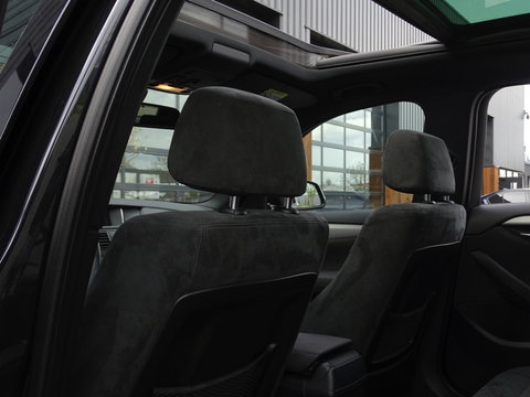 BMW X1 18d sDrive 143PK / M-Sport / Automaat / pano / LED