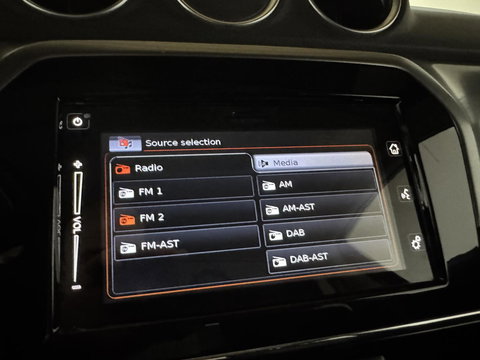 Suzuki Vitara 1.0 Carplay Camera Stoelverw. Trekh. Navi NAP