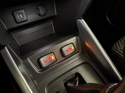 Suzuki Vitara 1.0 Carplay Camera Stoelverw. Trekh. Navi NAP