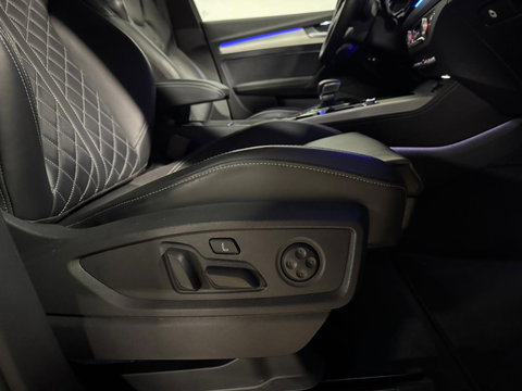 Audi Q5 55 TFSI e S edition Competition S-LINE PANO KEYLESS CAM