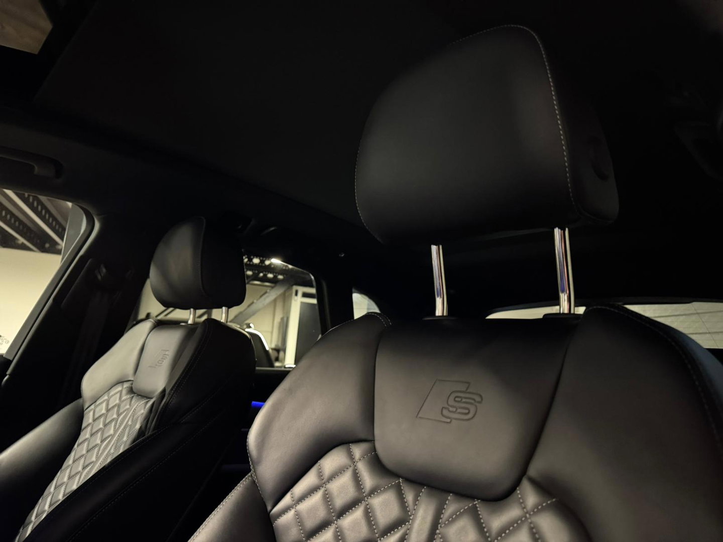 Audi Q5 55 TFSI e S edition Competition S-LINE PANO KEYLESS CAM