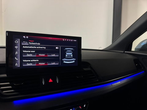 Audi Q5 55 TFSI e S edition Competition S-LINE PANO KEYLESS CAM