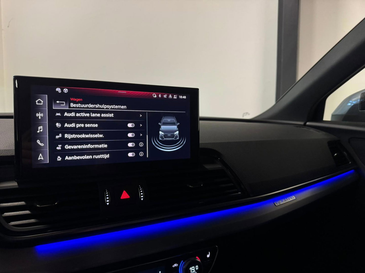 Audi Q5 55 TFSI e S edition Competition S-LINE PANO KEYLESS CAM